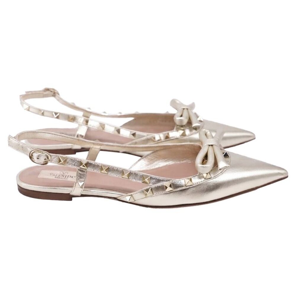 Valentino Garavani Rockstud Bow Slingback Ballet Flats in Gold Leather